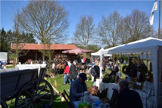 „Kunst & Altes Handwerk und Natur“ heißt es am Wochenende, 9. und 10. September, im Museumsdorf Bliedersdorf.