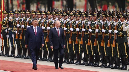 Kurz nach Donald Trump wird auch der russische Präsident Wladimir Putin in Peking empfangen.