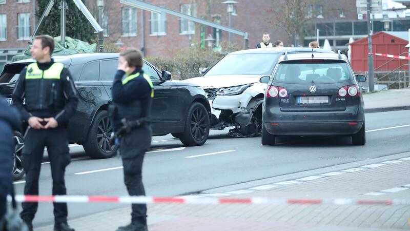 Kurz nach dem wohl provozierten Unfall an der Salztorskreuzung kam es zur tödlichen Messerattacke.