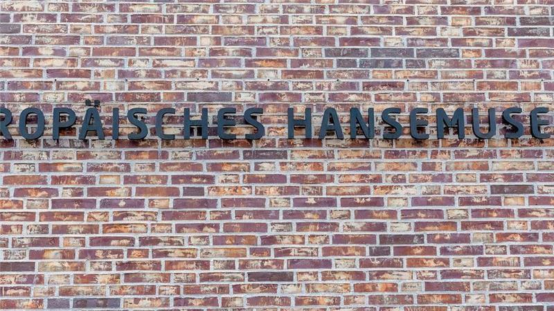 Kurz vor dem Internationalen Frauentag ist im Europäischen Hansemuseum ein Stück zu erleben, das Gewalt gegen Frauen zum Thema hat.