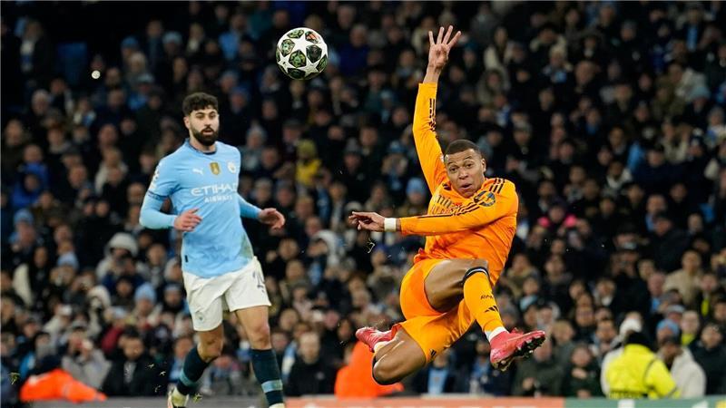 Kylian Mbappé traf im vergangenen Jahr gegen Manchester City. (Archivbild)