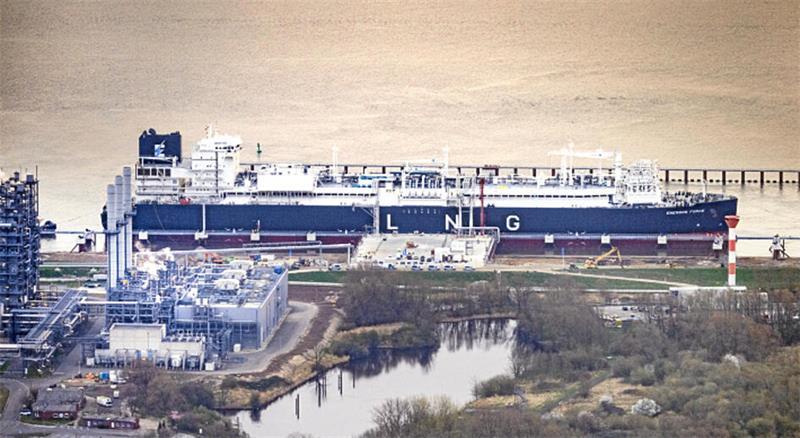 LNG-Terminal: Ankunft der Energos Force in Stade-Bützfleth.