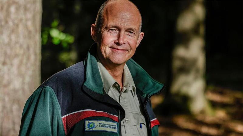 Landesforsten-Chef möchte sachlichen Austausch über den Wald Landesforsten-Direktor Freise setzt sich für eine sachliche Debatte über den Wald ein.