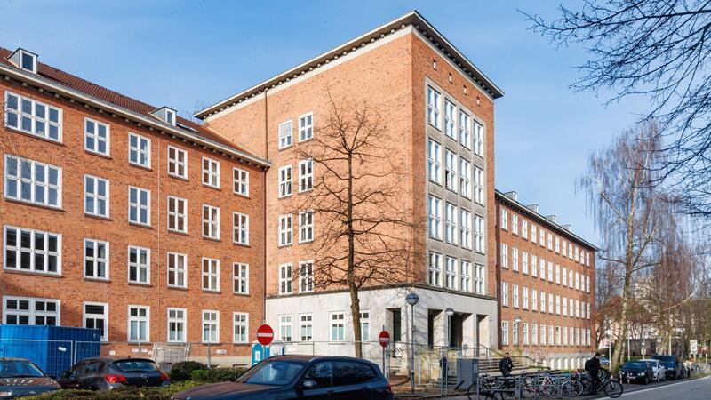 Steuerhinterziehung in China-Restaurant: Haft und Bewährung für Gastronomen Landgericht Kiel.