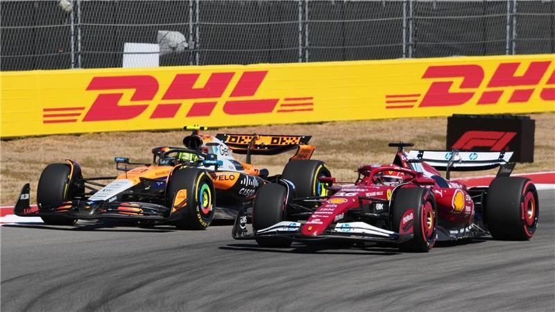 Perfekter Texas-Ritt für Verstappen: WM-Chance „ist da“ Lando Norris (l) schaffte es kurz vor Schluss doch noch an Charles Leclerc vorbei.