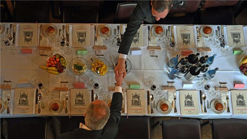 Lange Zeit ein Brudermahl: Erst seit 2015 werden Frauen zur Schaffermahlzeit eingeladen. 