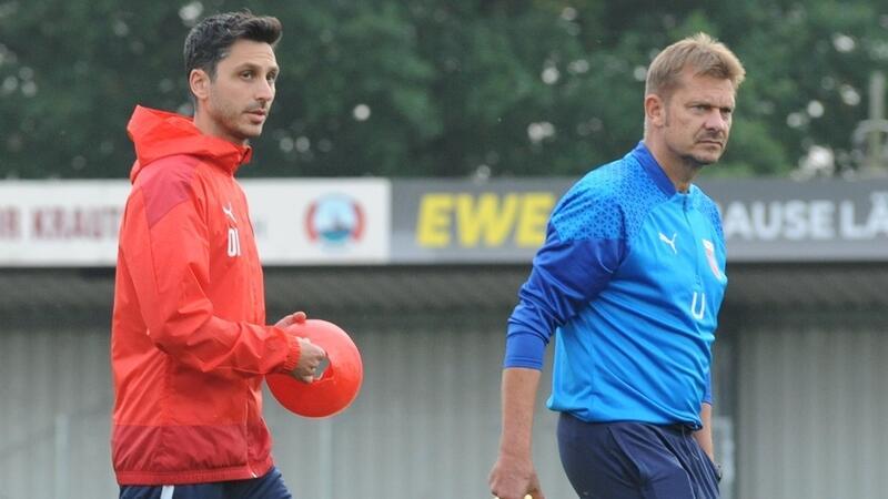 Lars Jagemann (rechts) will D/A-Chefcoach Oliver Ioannou im Training mit seiner Expertise weiterhelfen, nicht als Hütchenaufsteller. 