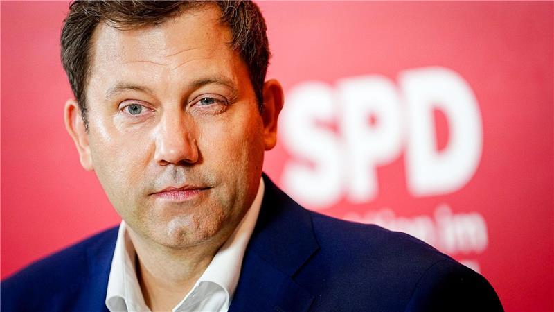 Lars Klingbeil wird nicht nur Finanzminister, sondern auch Vizekanzler. (Archivbild)
