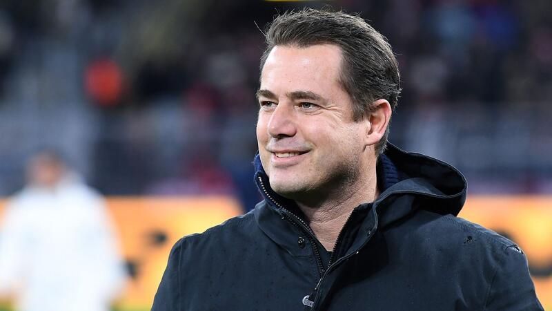 „Lars packt das“ - Viel Kredit für neuen BVB-Chef Ricken Lars Ricken wird vom 1. Mai an Geschäftsführer Sport bei Borussia Dortmund und übernimmt damit einen Teil der bisherigen Aufgaben von Hans-Joachim Watzke.