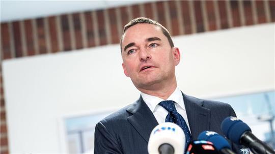 Lars Windhorst will die Werften FSG und Nobiskrug weiter erhalten. (Archivbild)