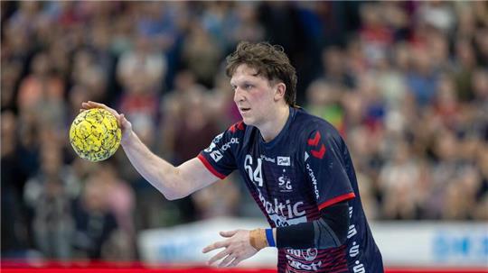Lasse Möller und die SG Flensburg-Handewitt spielten gegen Gummersbach.