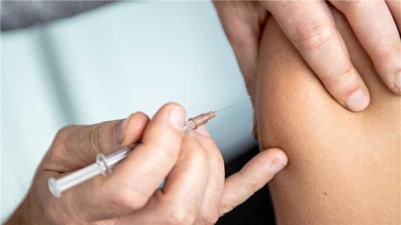 Lassen Sie die Grippeschutzimpfung regelmäßig auffrischen - umso breiter wird die Schutzwirkung.
