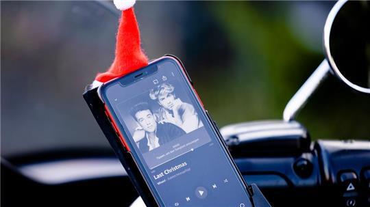 „Last Christmas“ ist um die Weihnachtszeit ein Dauerbrenner in den Charts.