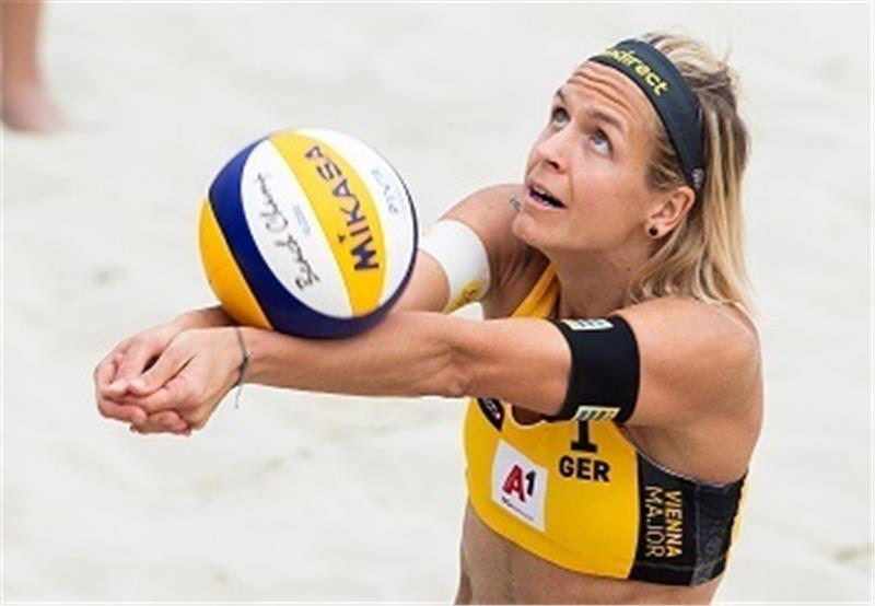 Laura Ludwig und ihr Lebensgefährte, der ehemalige Chef-Bundestrainer Imornefe Bowes, haben bereits einen Sohn. Archivfoto: dpa