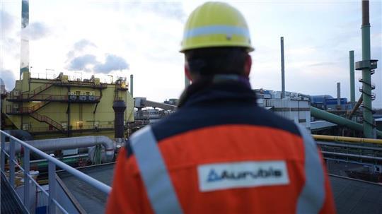 Laut Aurubis entsteht die Abwärme bei einem CO2-freien Prozess - und ist damit dem Unternehmen zufolge „klimaneutral“. 