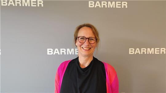 Laut Barmer Landesgeschäftsführerin Anneke Riehl braucht es eine gesellschaftliche Debatte, inwiefern KI in der Pflege eingesetzt wird.