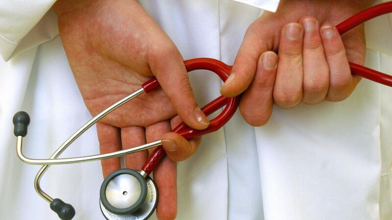 Ausländische Ärzte in Deutschland im Behörden-Stau Laut Bundesärztekammer erreichte die Zahl der Mediziner ohne deutsche Staatsangehörigkeit mit knapp 64.000 eine neue Höchstmarke.