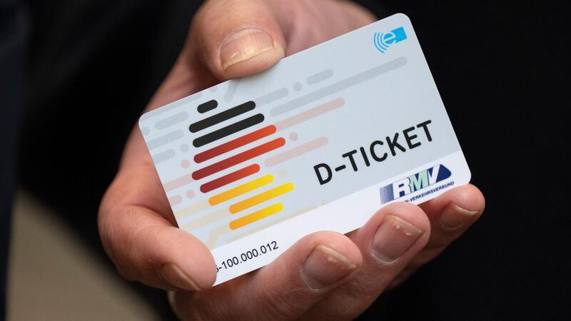 Laut Experten ist das Deutschlandticket schon jetzt zu teuer.