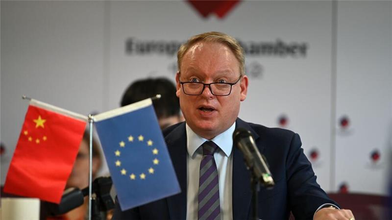 EU-Handelskammer in China: Zukunft mit Trump unklar Laut der EU-Handelskammer-Präsiden Jens Eskelund isolieren europäische Firmen in China ihr Geschäft vom Rest der Welt. (Archivbild)