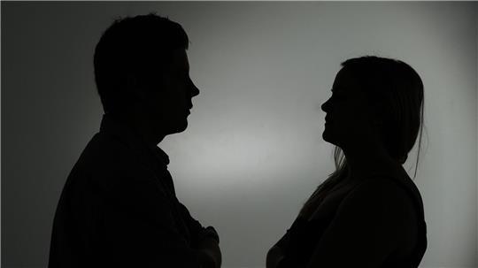 Laut einer neuen YouGov-Umfrage nehmen viele Deutsche den Umgangston heute rauer wahr als vor fünf Jahren. (Symbolbild)