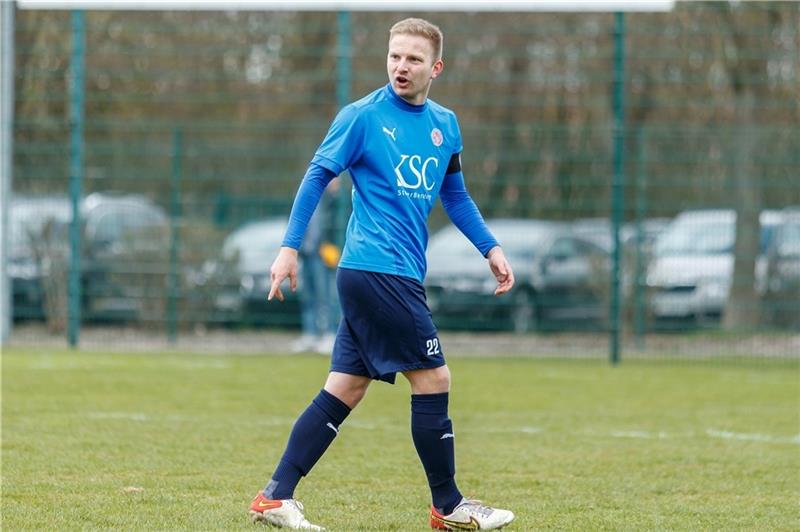 A/O muss zum Jahresstart auf wichtigen Spieler verzichten Lautstark vorangehen und den Gegner „auch mal pieksen“ - das ist der Anspruch von Kapitän Timo von Holt an sich selbst. Foto: Struwe