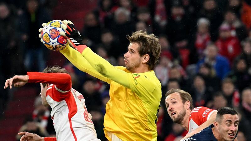 Großer Sieg für Tuchel und Bayern: Kanes Wembley-Traum lebt Lazios Torhüter Ivan Provedel kommt vor Thomas Müller (l) an den Ball.