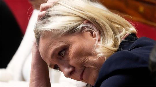 Le Pen will unbedingt Präsidentin werden. (Archivbild)