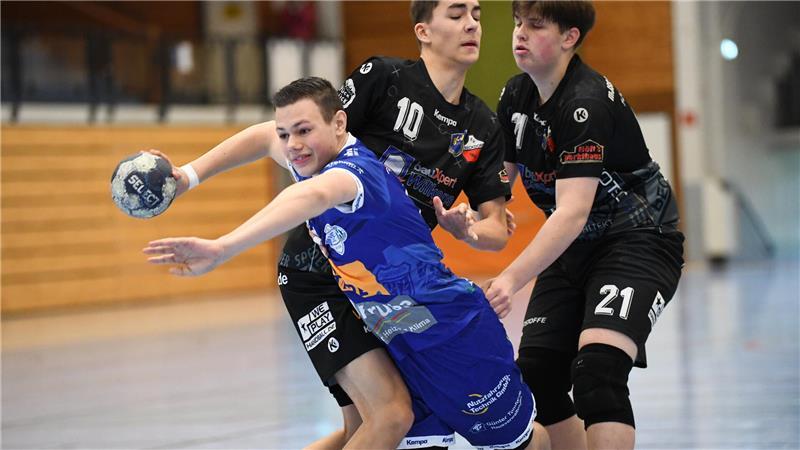 Leano verletzte sich bereits als junger Handballer schwer.