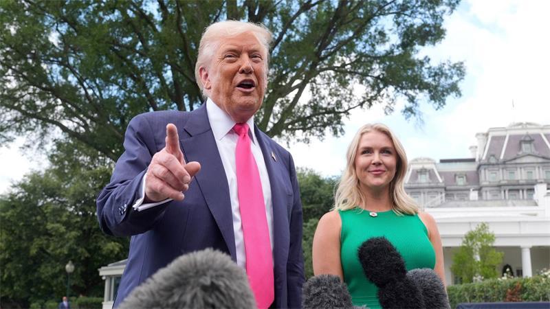 Trump braucht ein neues Sprachrohr: Karoline Leavitt geht Leavitt gilt als Loyalistin Trumps. (Archivbild)