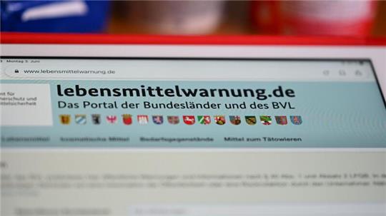 Lebensmittelwarnung: In einem Sesammus sind Salmonellen nachgewiesen worden.