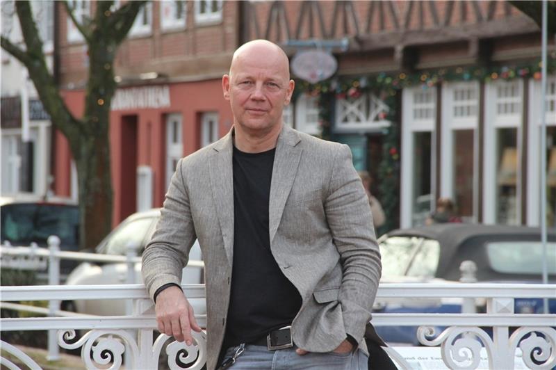 Der neue TAGEBLATT-Chefredakteur tickt digital Lebt in Buxtehude, arbeitet in Stade: der neue TAGEBLATT-Chefredakteur Arno Schupp . Foto: Michaelis