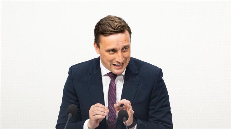 Lechner fordert eine schnelle Vertrauensfrage im Bund.