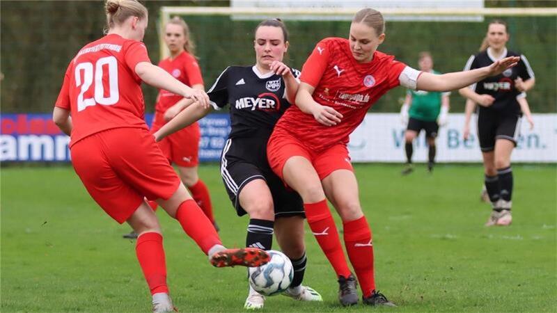 Wundersame Pokal-Sensation der A/O-II-Frauen geht weiter Lediglich die ersten 20 Minuten blieben sehr umkämpft.