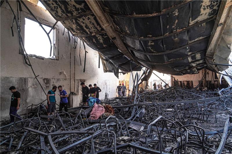 Etwa 100 Tote bei Hochzeitsfeier im Irak Leicht entflammbares Material in der Halle ließ diese in kurzer Zeit in Flammen aufgehen und einstürzen.