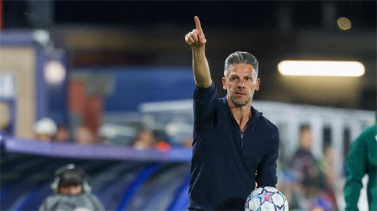 Leipzigs neuer Trainer Martin Demichelis steht schon unter Druck.