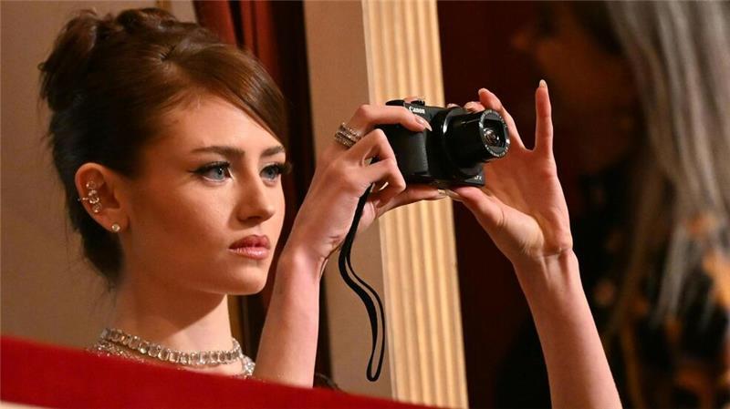 Opernball glitzert ohne Lugner mit Sternchen statt Stars Leni Klum fühlt sich „wie eine Prinzessin“.