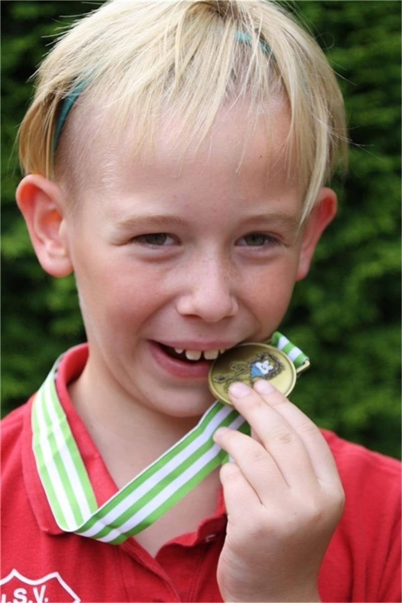 Lichtpunkt-Talente aus Heinbockel holen Bronze Leon Kück Foto: Verein (nomo)