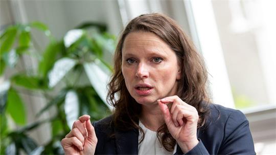 Leonhard ist Co-Chefin der Hamburger SPD und Wirtschaftssenatorin. (Produktion) 
