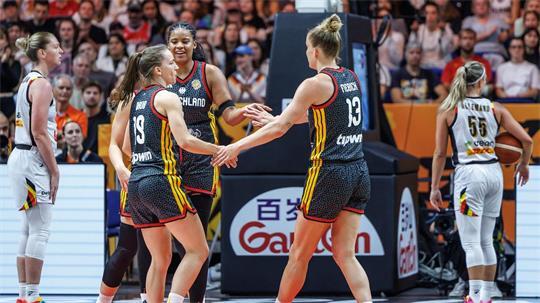 Leonie Fiebich (r) zeigte eine starke Leistung.
