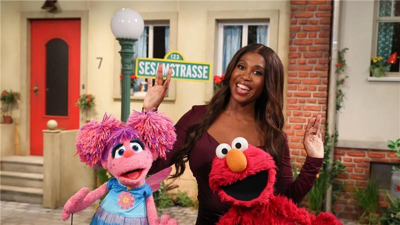 „Let’s Dance“-Jurorin Motsi Mabuse ist auch mit dabei.