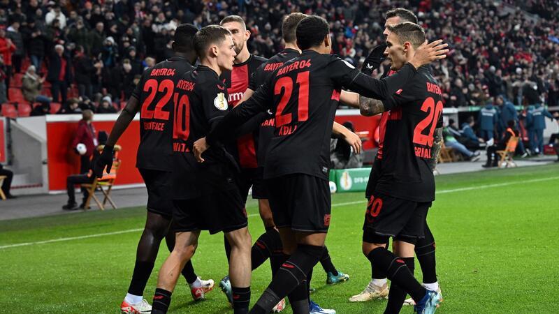 Bayern-Schreck Saarbrücken gelingt nächster Coup – BVB enttäuscht raus Leverkusen setzte sich gegen Paderborn durch.