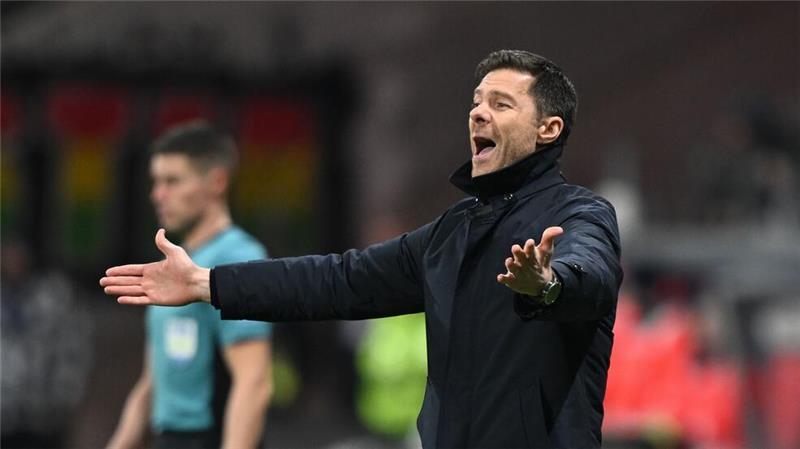 Bayer-Sieg mit Dreierpack in weniger als zehn Minuten Leverkusens Trainer Xabi Alonso sah eine überzeugende Vorstellung seiner Mannschaft gegen Eintracht Frankfurt.