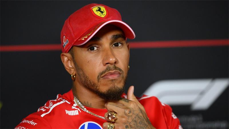 Lewis Hamilton spürt den Druck.