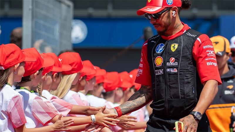 „Fighter“ Antonelli: Norris siegt vor Sommerpause Lewis Hamilton wird in Ungarn bestraft.