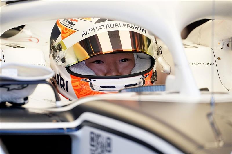 Liefert sich mit Liam Lawson und Daniel Ricciardo einen Dreikampf um zwei Stammplätze: Yuki Tsunoda.