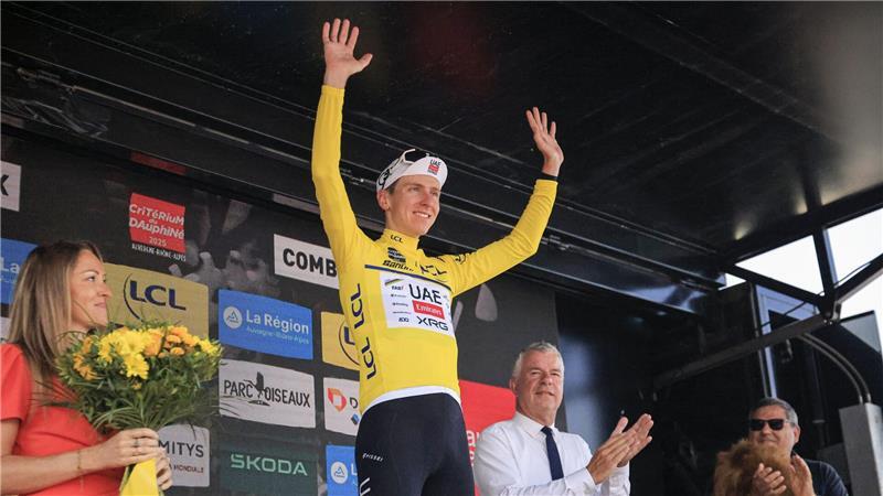 Bei Pogacars Gala: Lipowitz bereit für große Tour-Prüfung Ließ sich in Frankreich feiern: Dauphiné-Premierensieger Pogacar.