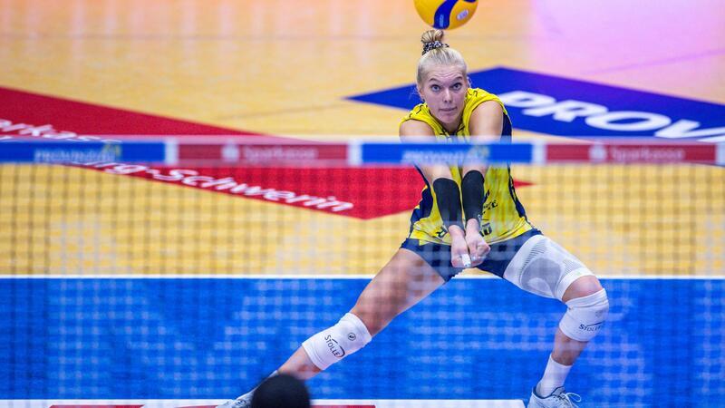 Linda Bock will nun als Beach-Volleyballerin erfolgreich sein.