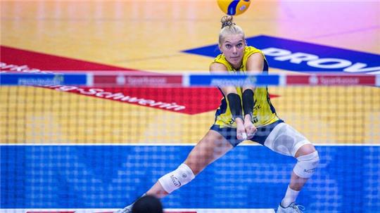 Linda Bock will nun als Beach-Volleyballerin erfolgreich sein.