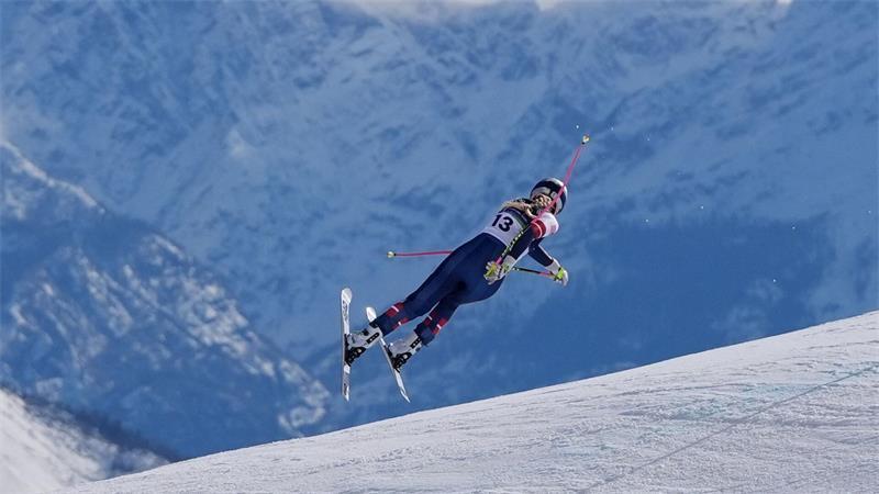 Vonn und Hirscher: Ski-Stars und ihre Comeback-Spekulationen Lindsey Vonn bei der Olympia-Abfahrt in Cortina, nur einen Augenblick vor dem fatalen Sturz. (Archivbild)