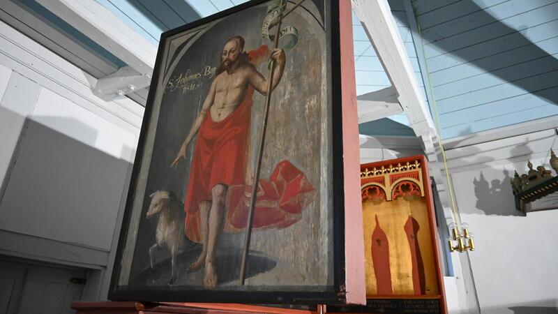 Linke Außenseite des Flügelaltars: Johannes der Täufer.